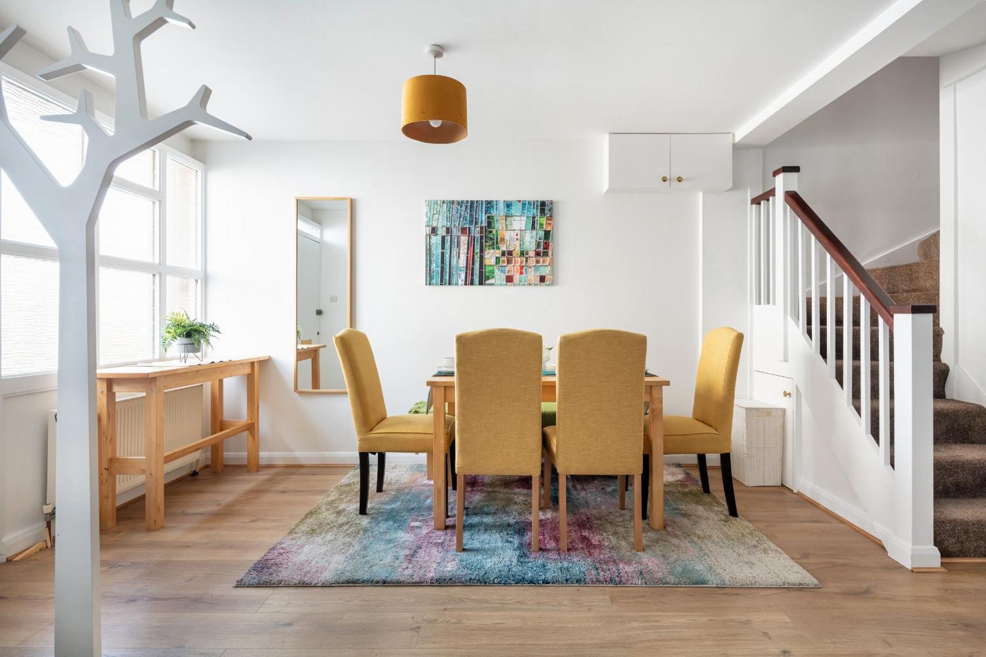 - Cozy 3 Bed House On A Quiet Mews - Ferienhaus *